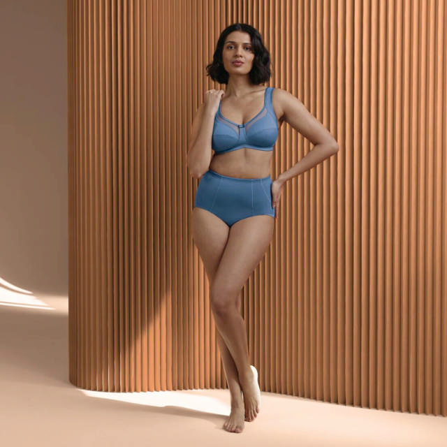 Clara Trosgördel Blue Heaven