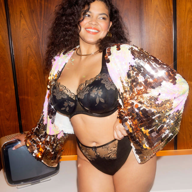 Teagan String Black / Almond