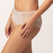 DETAIL52376