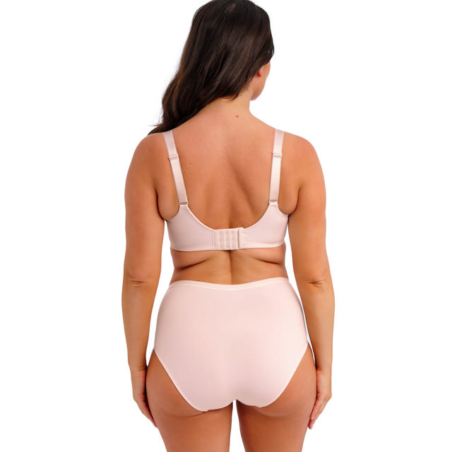 Demure Trosa Delicacy