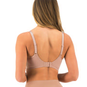 DETAIL64946