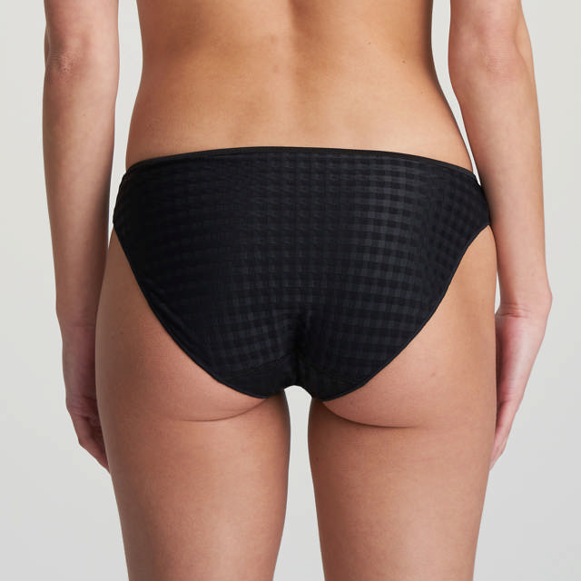 Avero Rio Trosa Black