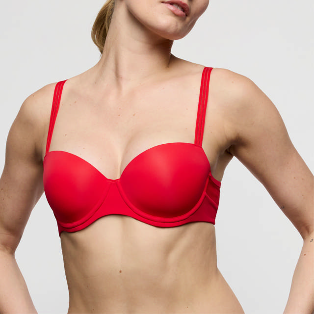 Louie Balconette True Red