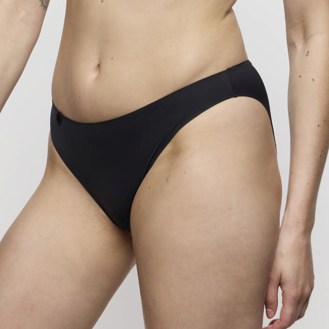 Tom Trosa Rio Charcoal