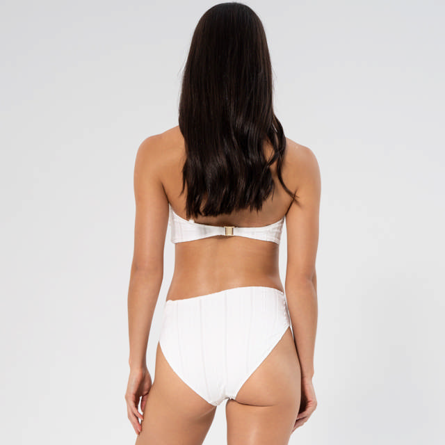 Dione Bikinitrosa Daisy White