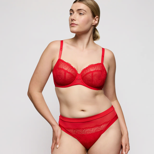 Sophora Trosa Rio True Red