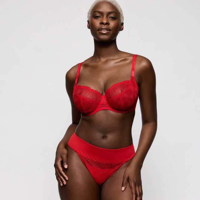 Sophora Trosa String True Red