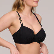 DETAIL57672
