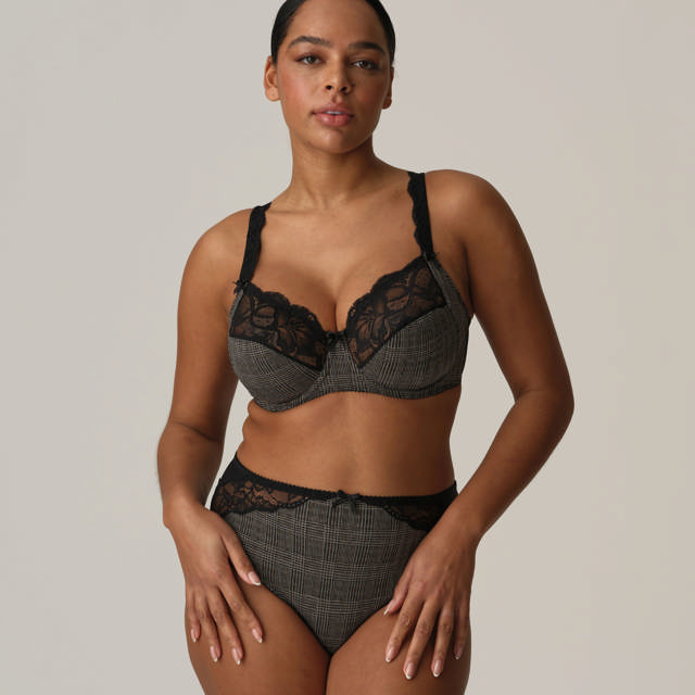 Madison Maxitrosa Black Tailor