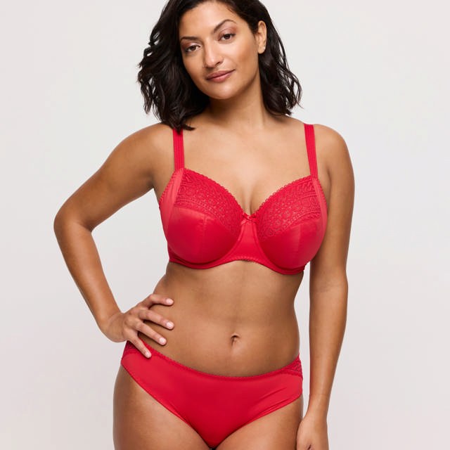 Montara Rio Trosa True Red