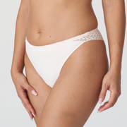 DETAIL53946