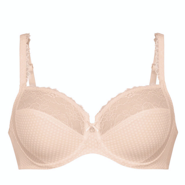 Eloise Bh Helkupa B-E Kupa Rose