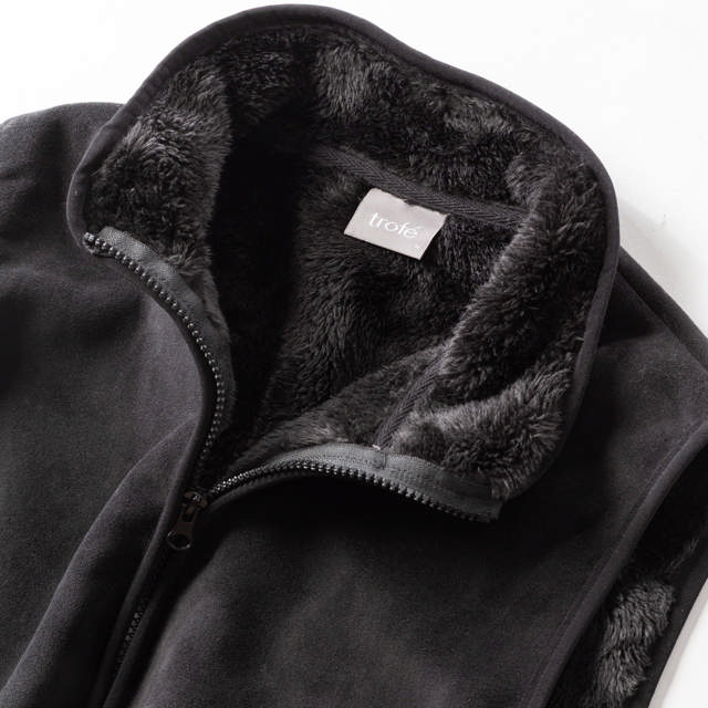 Väst Fleece Black