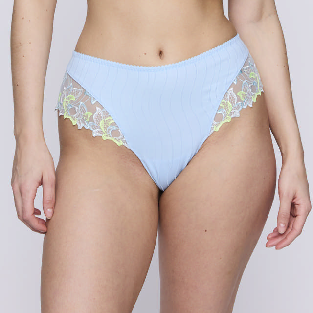Deauville Lyxstring Milky Blue