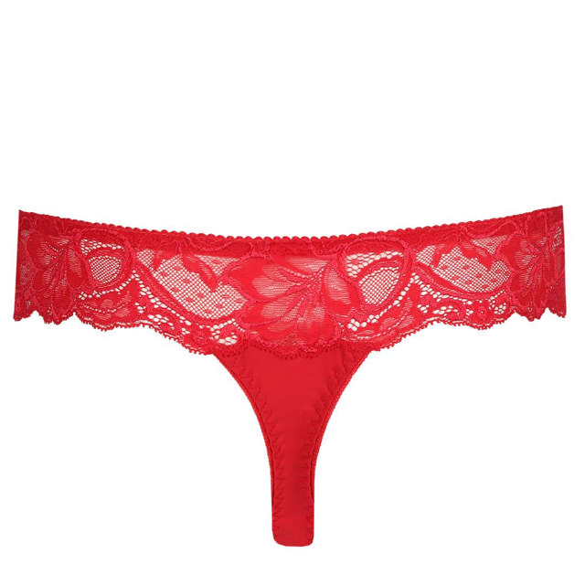 Madison Stringtrosa Scarlet