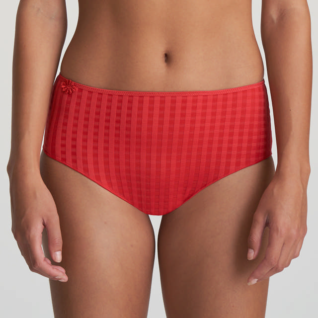 Avero Full Brief Trosa Scarlet