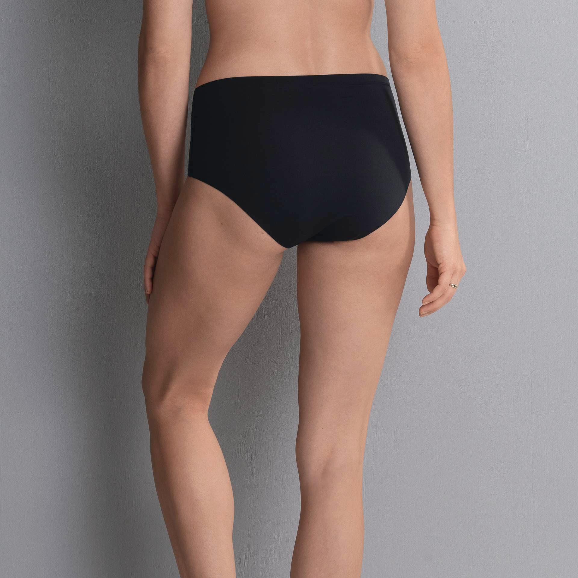 Essential High-waist briefs Black