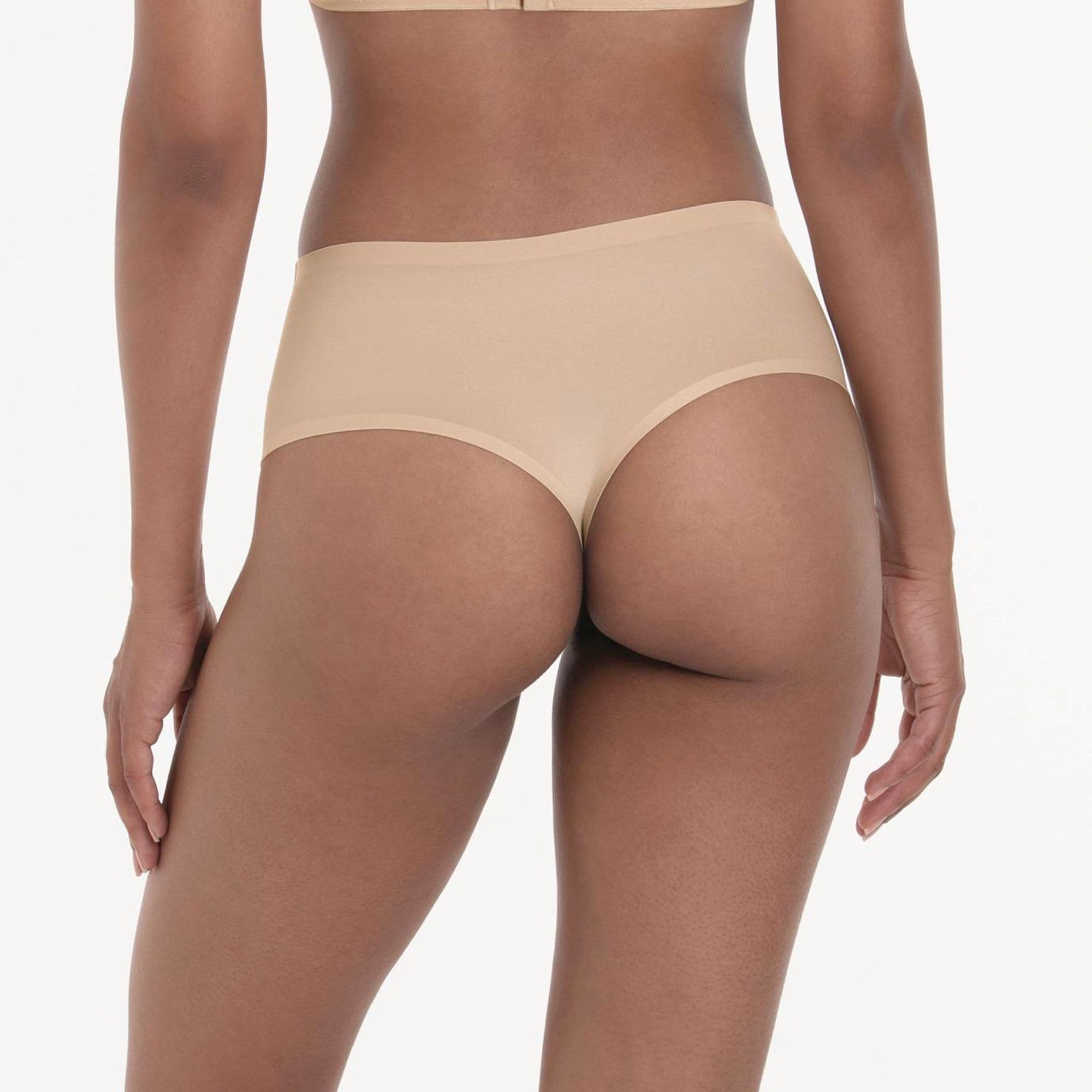 Essential High-waist String Desert