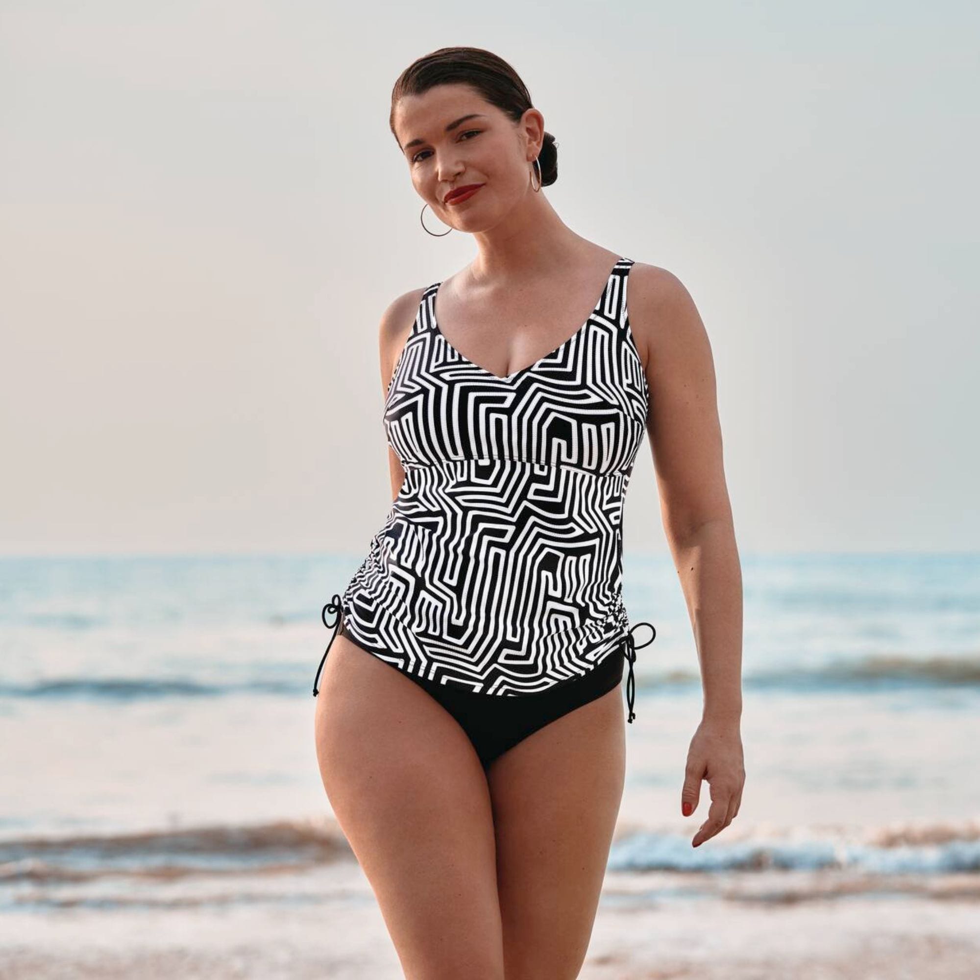 Malaika Tankini Shining Lines