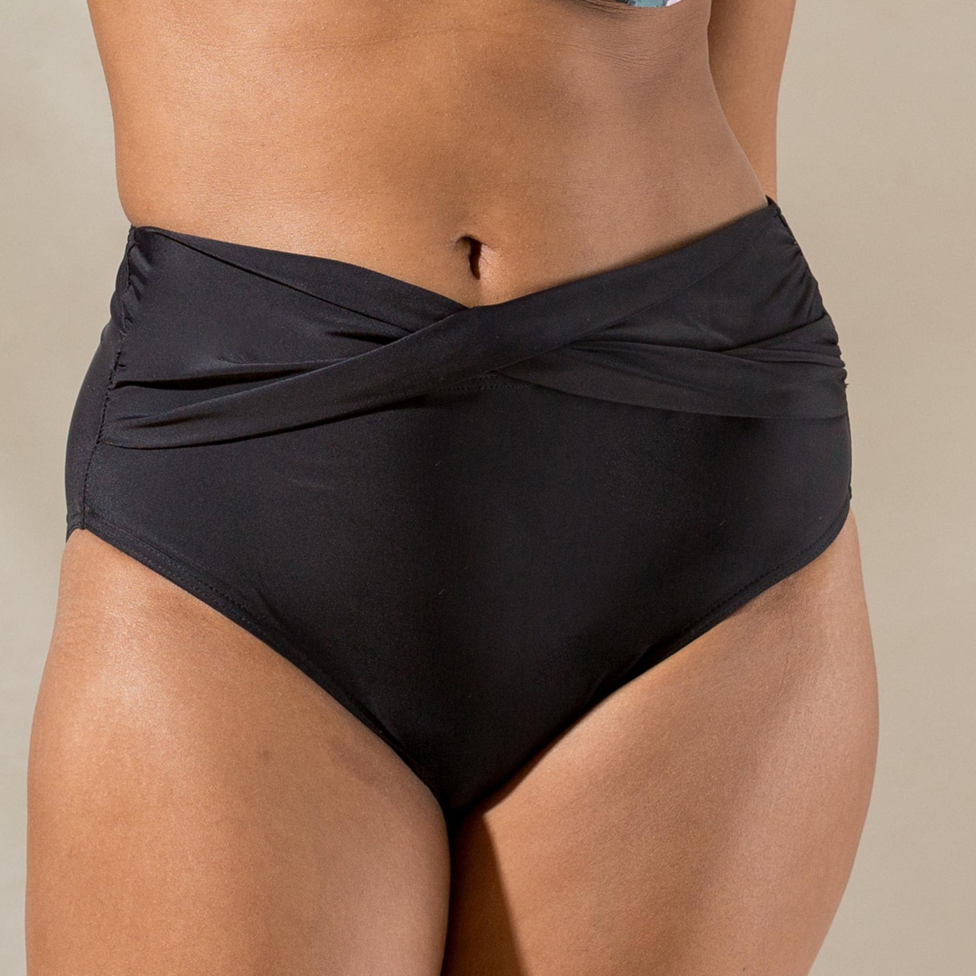 Bikinitrosa High Waist Svart