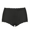 silke-svart-trosa-skon-maxitrosa-damella-naturfiber-lace-spets-varma-underklader-17102000_1.jpg
